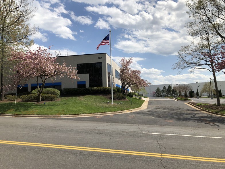 107 Carpenter Dr, Sterling, VA à louer - Autre – Image 2 sur 11