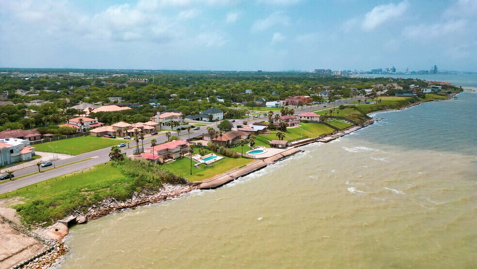 3645 Ocean, Corpus Christi, TX à vendre - Photo de l’immeuble – Image 3 sur 18