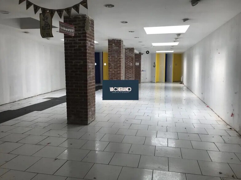 Local commercial dans Lille à vendre - Photo intérieure – Image 2 sur 3