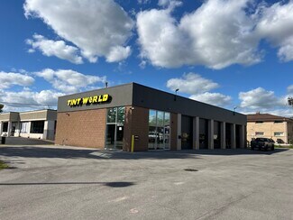 Plus de détails pour N88 W15176 Main St, Menomonee Falls, WI - Local commercial à vendre