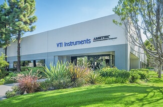 Plus de détails pour 2031 Main St, Irvine, CA - Industriel/Logistique à louer