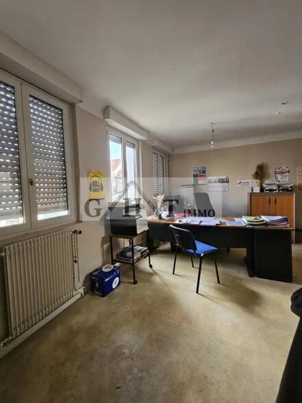 Industriel/Logistique dans Savigny-sur-Orge à vendre - Photo de l’immeuble – Image 3 sur 8