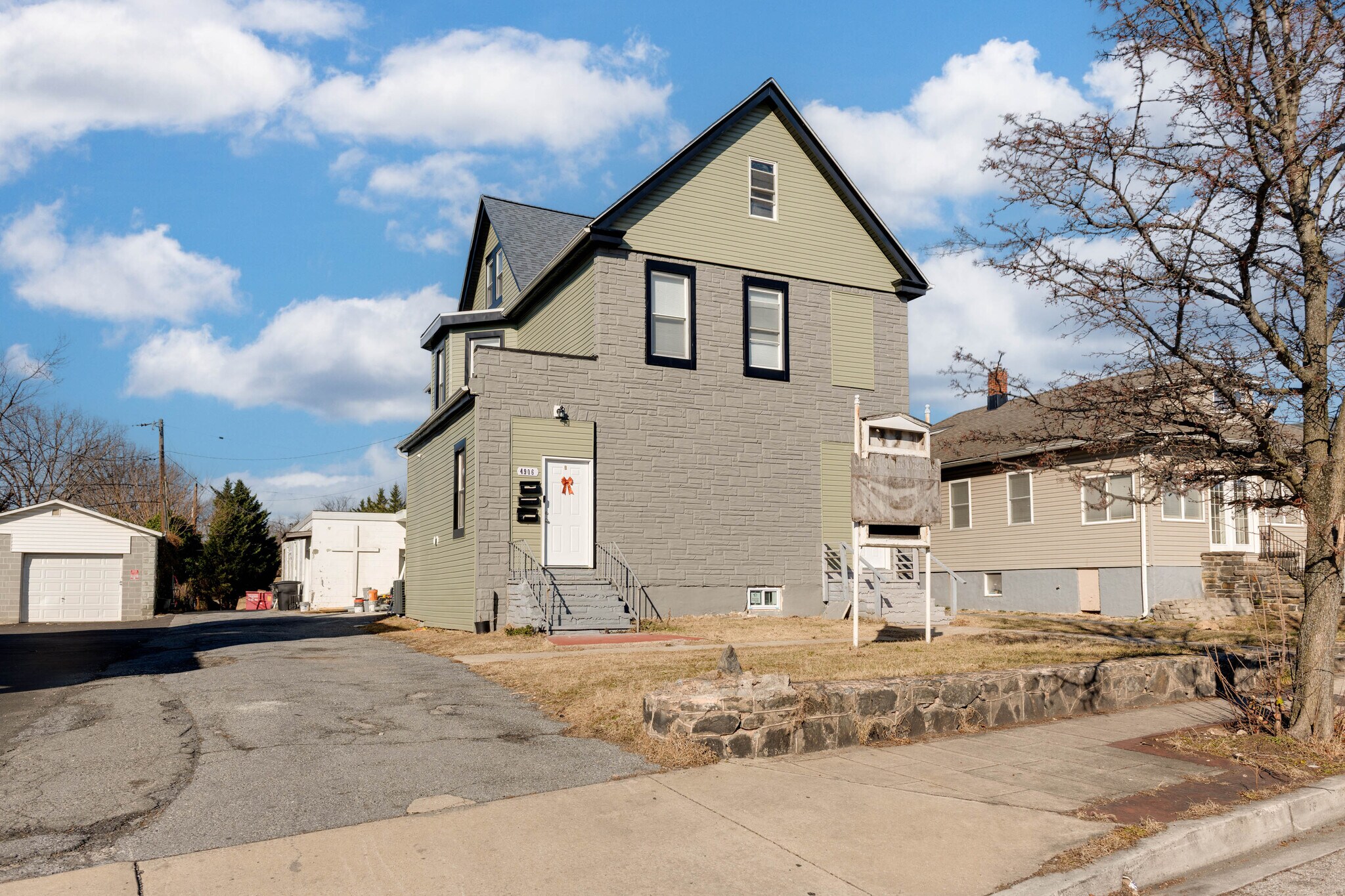 4906 Harford Rd, Baltimore, MD à vendre Photo de l’immeuble– Image 1 sur 21