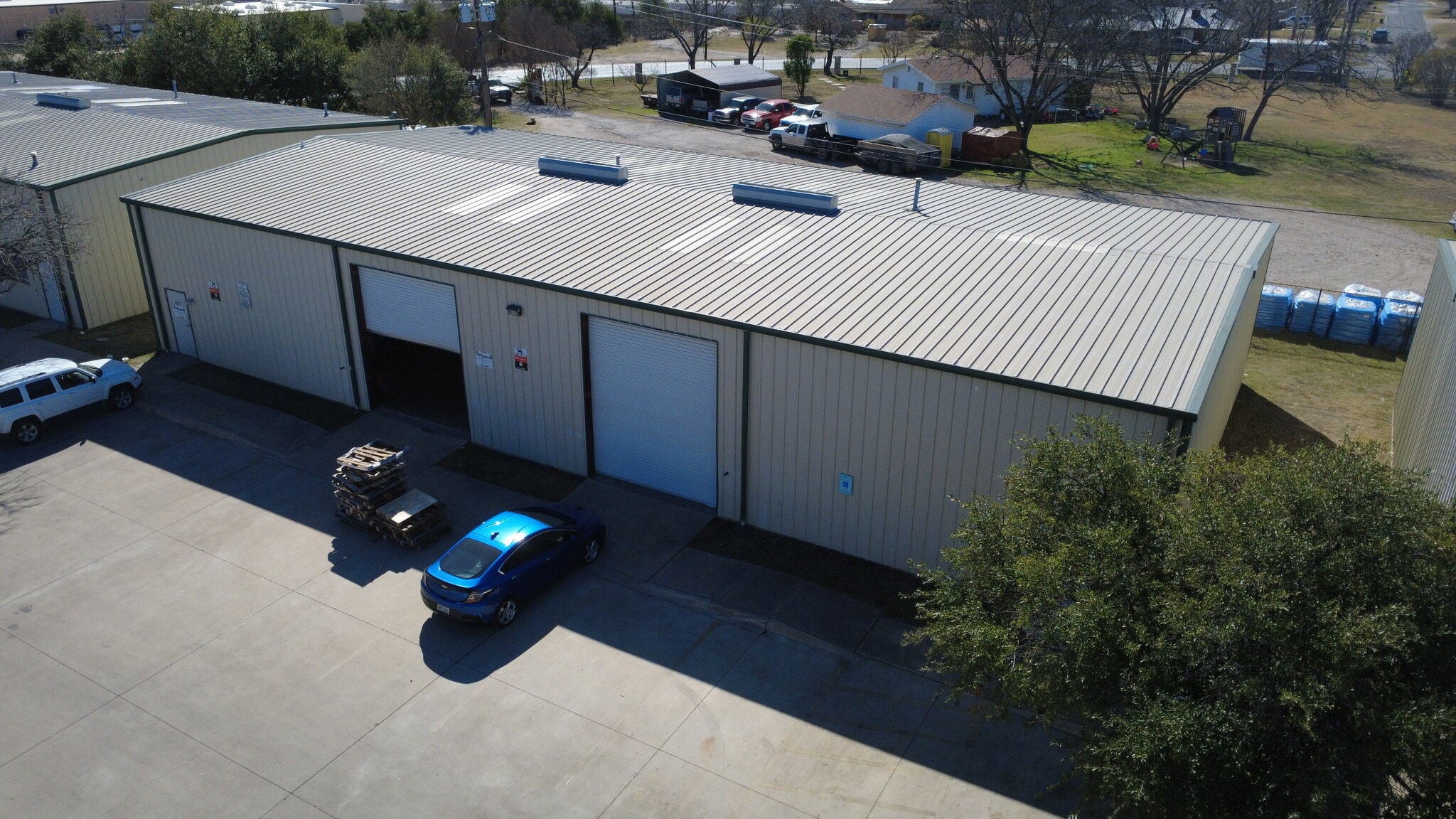 1834 Ferguson Ln, Austin, TX à louer Photo de l’immeuble– Image 1 sur 3