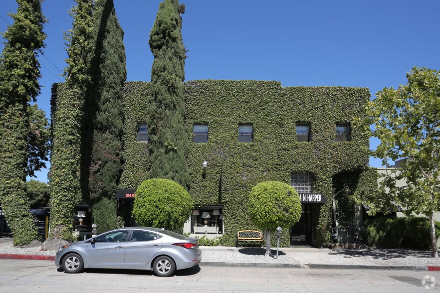 304-314 N Harper Ave, Los Angeles, CA à louer - Photo de l’immeuble – Image 3 sur 21