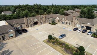 Plus de détails pour 307 E Danforth Rd, Edmond, OK - Bureau à vendre