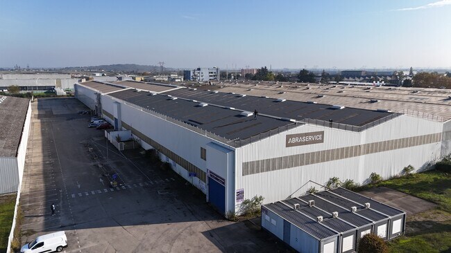 Plus de détails pour 4 Rue Jean Macé, Meyzieu - Industriel/Logistique à louer