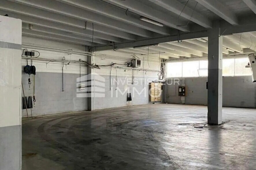 Local commercial dans Aulnay-sous-Bois à louer - Photo de l’immeuble – Image 2 sur 6