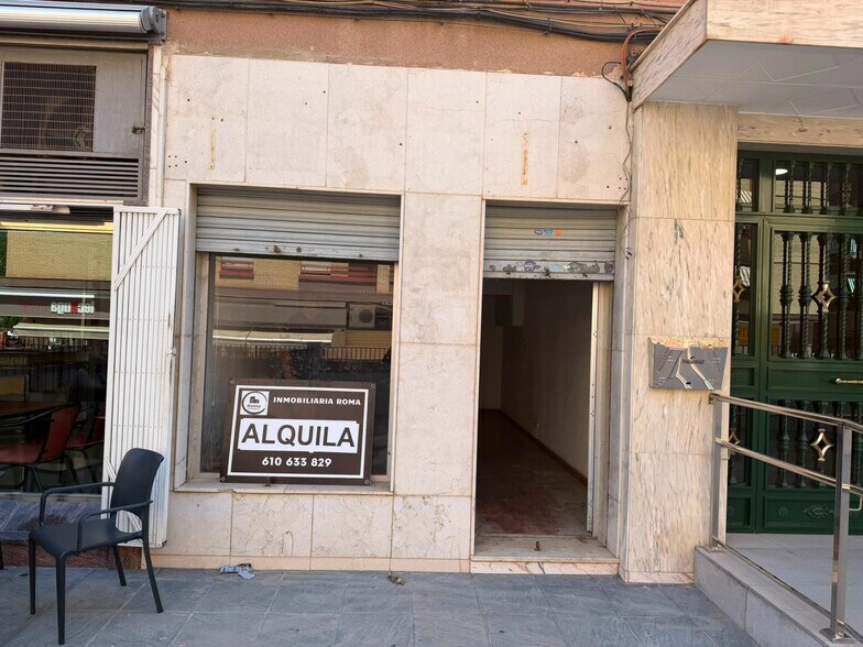 Local commercial dans Granada, Granada à louer - Photo de l’immeuble – Image 1 sur 9