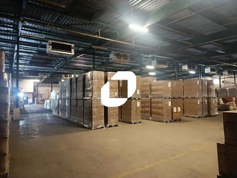 18 Rue Du Puits Dixme, Orly à louer - Photo de l’immeuble – Image 2 sur 7