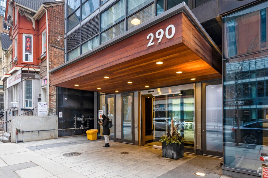 288-292 Adelaide St W, Toronto, ON à louer - Photo de l’immeuble – Image 2 sur 8