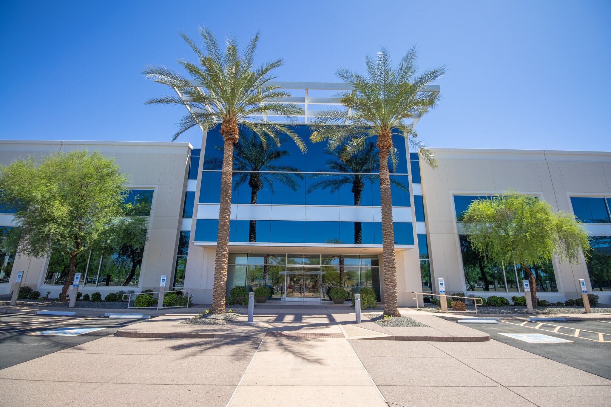 Loop 202 & Price Rd, Chandler, AZ à louer Photo de l’immeuble– Image 1 sur 2