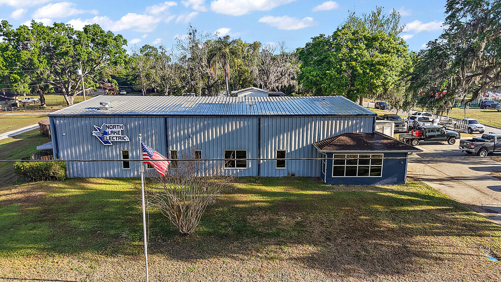 116 W Kings Hwy, Center Hill, FL à vendre - Photo principale – Image 2 sur 29