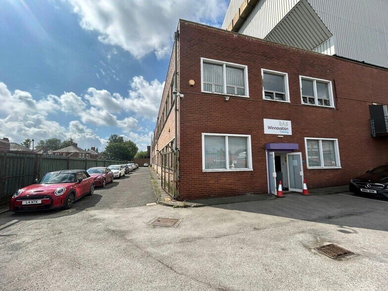 Shields Rd, Newcastle Upon Tyne à louer - Photo de l’immeuble – Image 1 sur 8