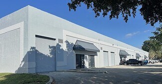 Plus de détails pour 2230 SW 70th Ave, Davie, FL - Industriel/Logistique à louer