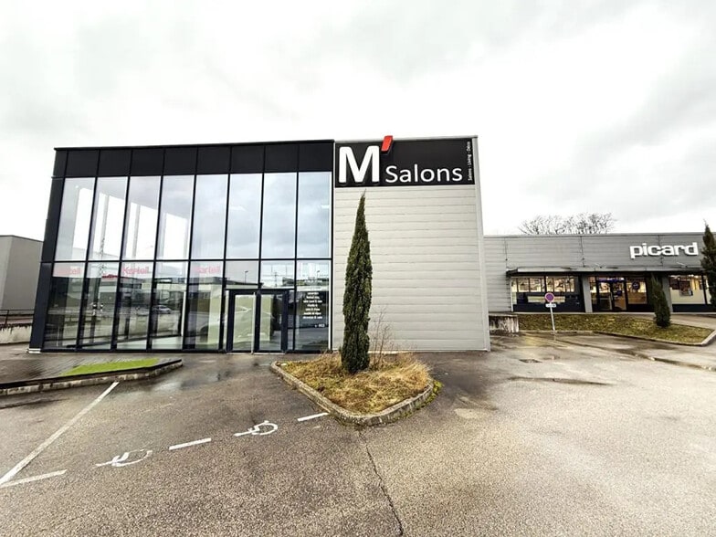 Local commercial dans Miserey-Salines à louer - Photo de l’immeuble – Image 2 sur 7