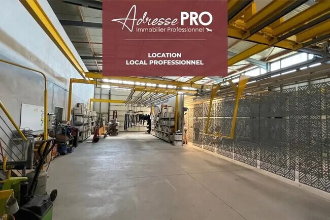 Plus de détails pour Local commercial à louer