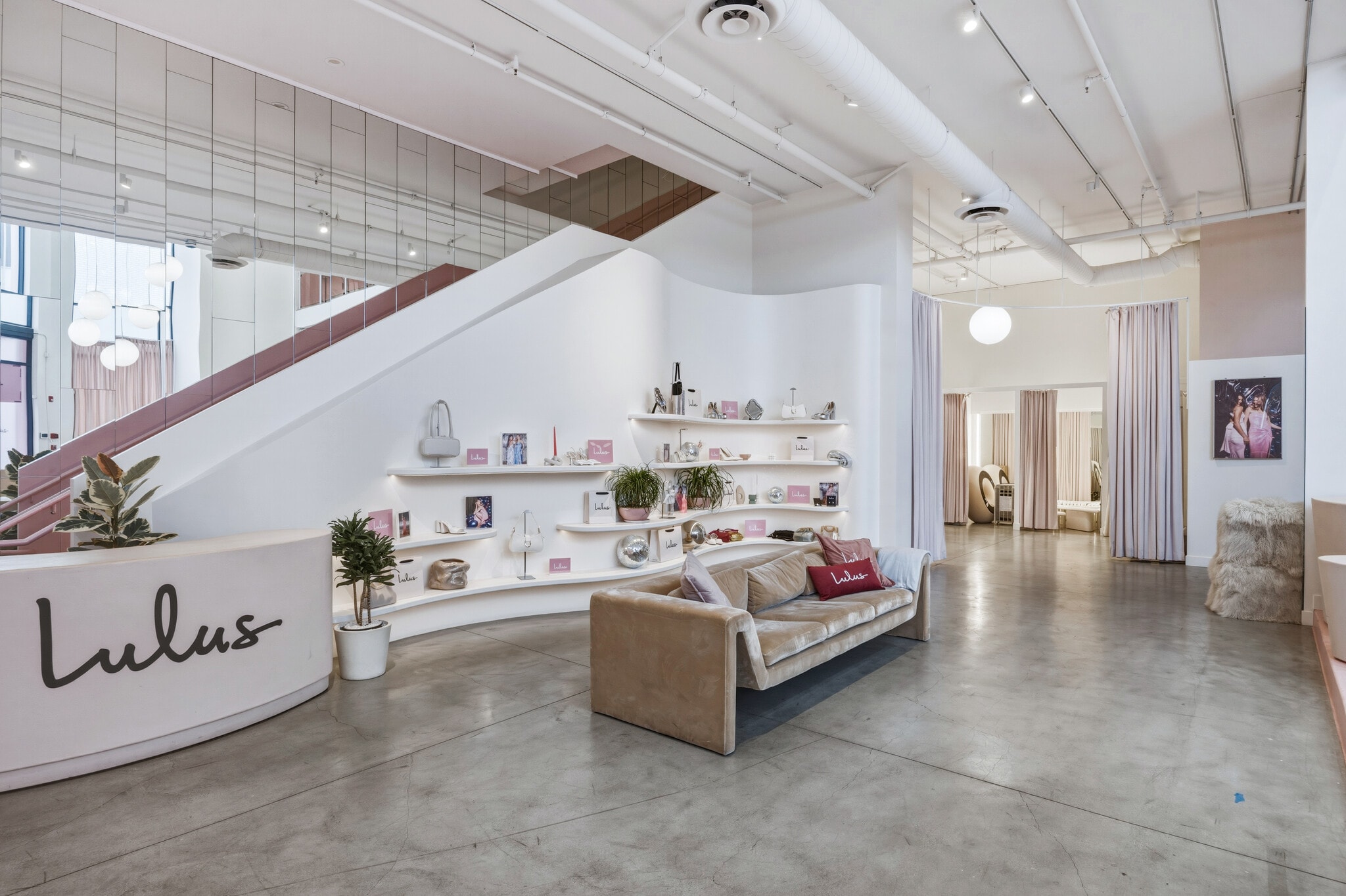 8303-8315 Melrose Ave, West Hollywood, CA à louer Photo intérieure– Image 1 sur 9