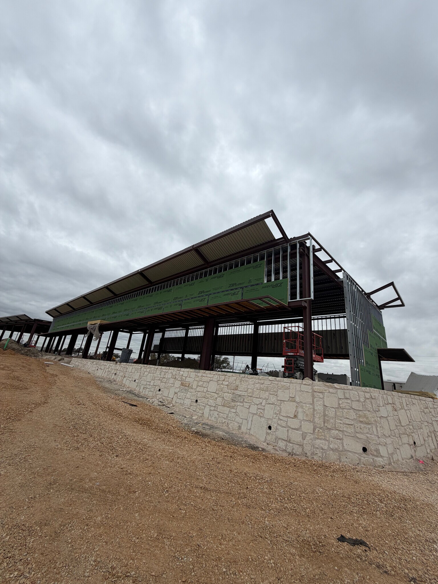 900 Cypress Creek Rd, Cedar Park, TX à louer Photo principale– Image 1 sur 7