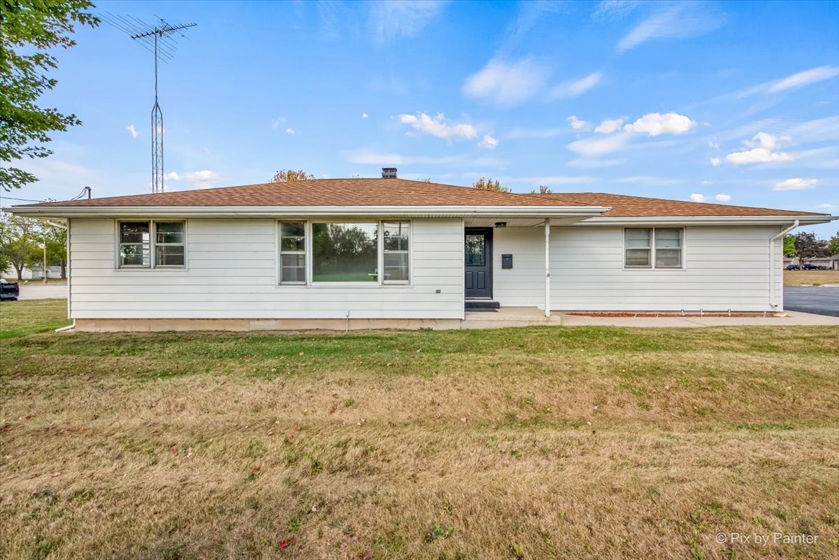 124 E Oak Knoll Dr, Hampshire, IL à vendre Photo de l’immeuble– Image 1 sur 33