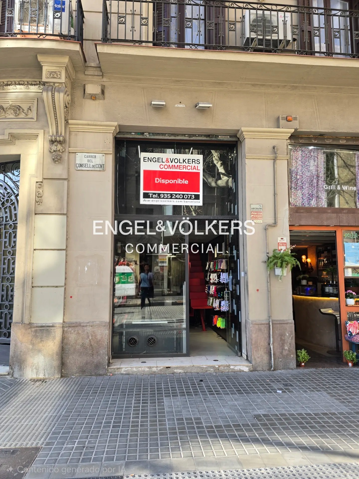 Local commercial dans Barcelone, Barcelona à louer Photo principale– Image 1 sur 4