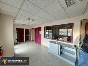 56 Route De Lyon, Bourgoin-Jallieu à vendre Photo intérieure– Image 2 sur 5