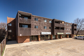 Plus de détails pour 6710-6722 101 Av NW, Edmonton, AB - Bureau/Local commercial à louer