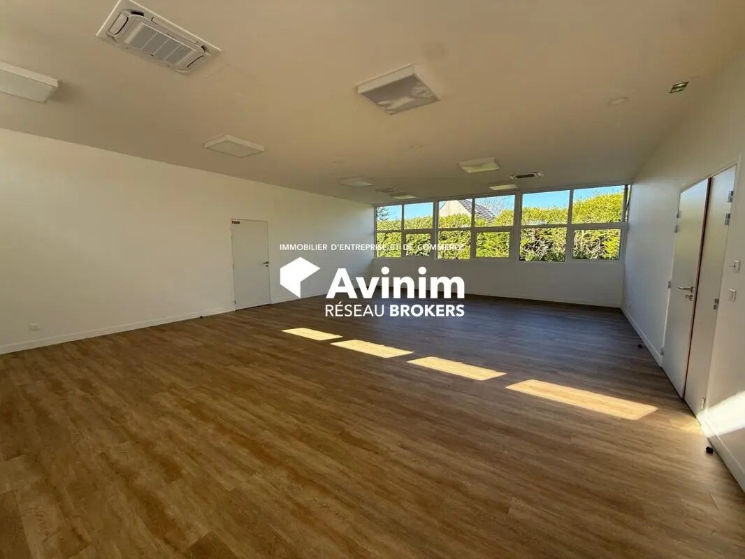 Bureau dans Soisy-sous-Montmorency à louer Photo intérieure– Image 1 sur 10