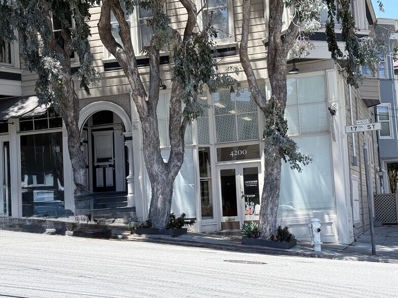 4200 17th St, San Francisco, CA à louer - Photo de l’immeuble – Image 1 sur 16