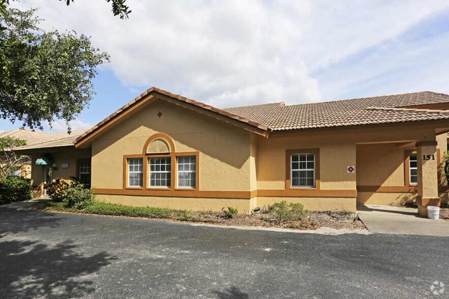 151-153 Center Rd, Venice, FL à vendre - Photo de l’immeuble – Image 3 sur 20