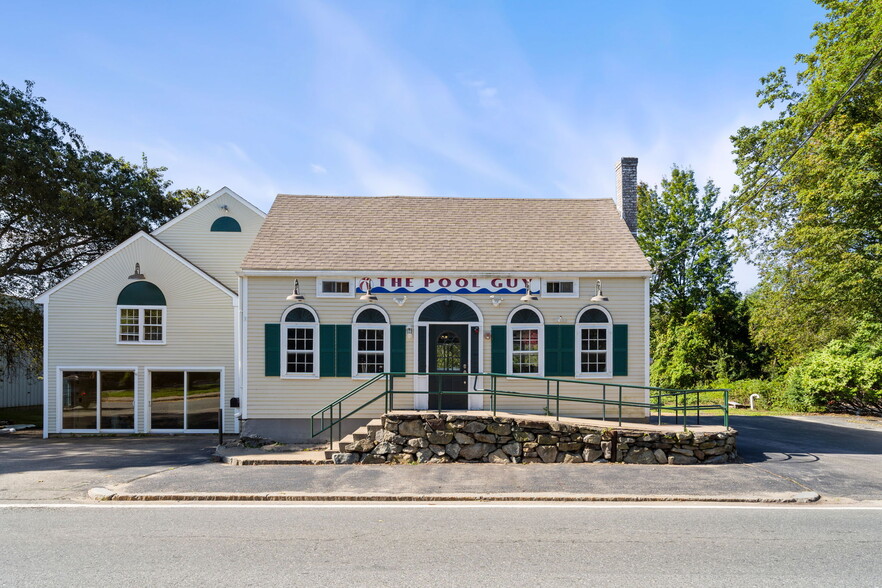 33 Library St, Georgetown, MA à vendre - Photo de l’immeuble – Image 1 sur 1