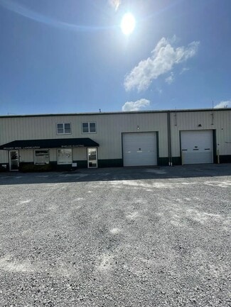 Plus de détails pour 6244 F Old Lagrange Rd, Crestwood, KY - Local d'activités à louer