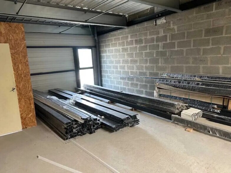 Local d’activités dans Guérande à louer - Photo de la construction – Image 3 sur 3