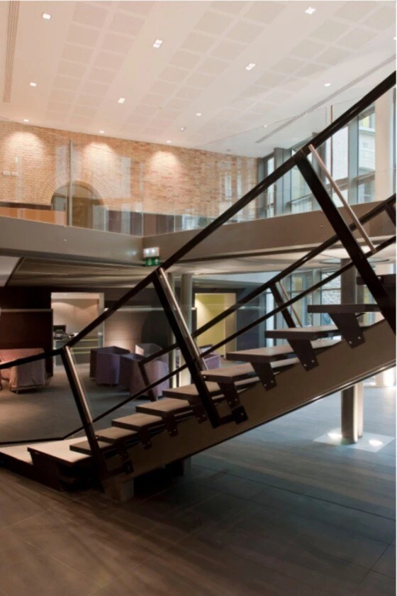 24 Rue Du Général Bertrand, Paris à louer Photo de l’immeuble– Image 1 sur 12