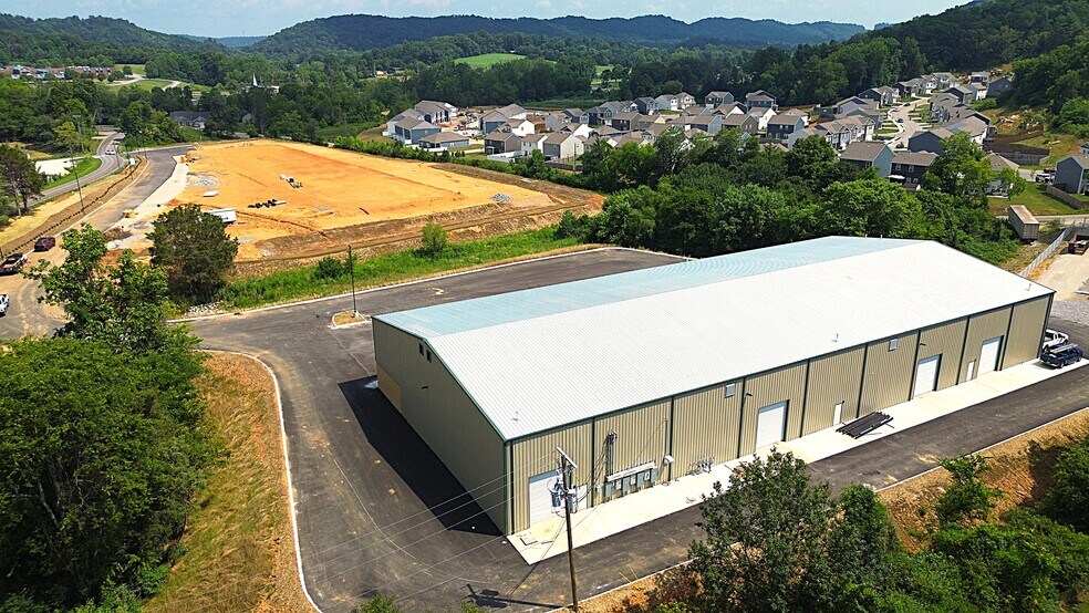 3030 Amherst Rd, Knoxville, TN à louer - Photo de l’immeuble – Image 2 sur 8
