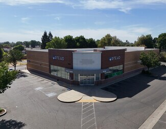 Plus de détails pour 1735 E Walnut Ave, Visalia, CA - Local commercial à vendre