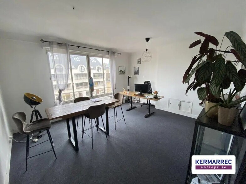 Bureau dans Rennes à louer - Photo de l’immeuble – Image 2 sur 4