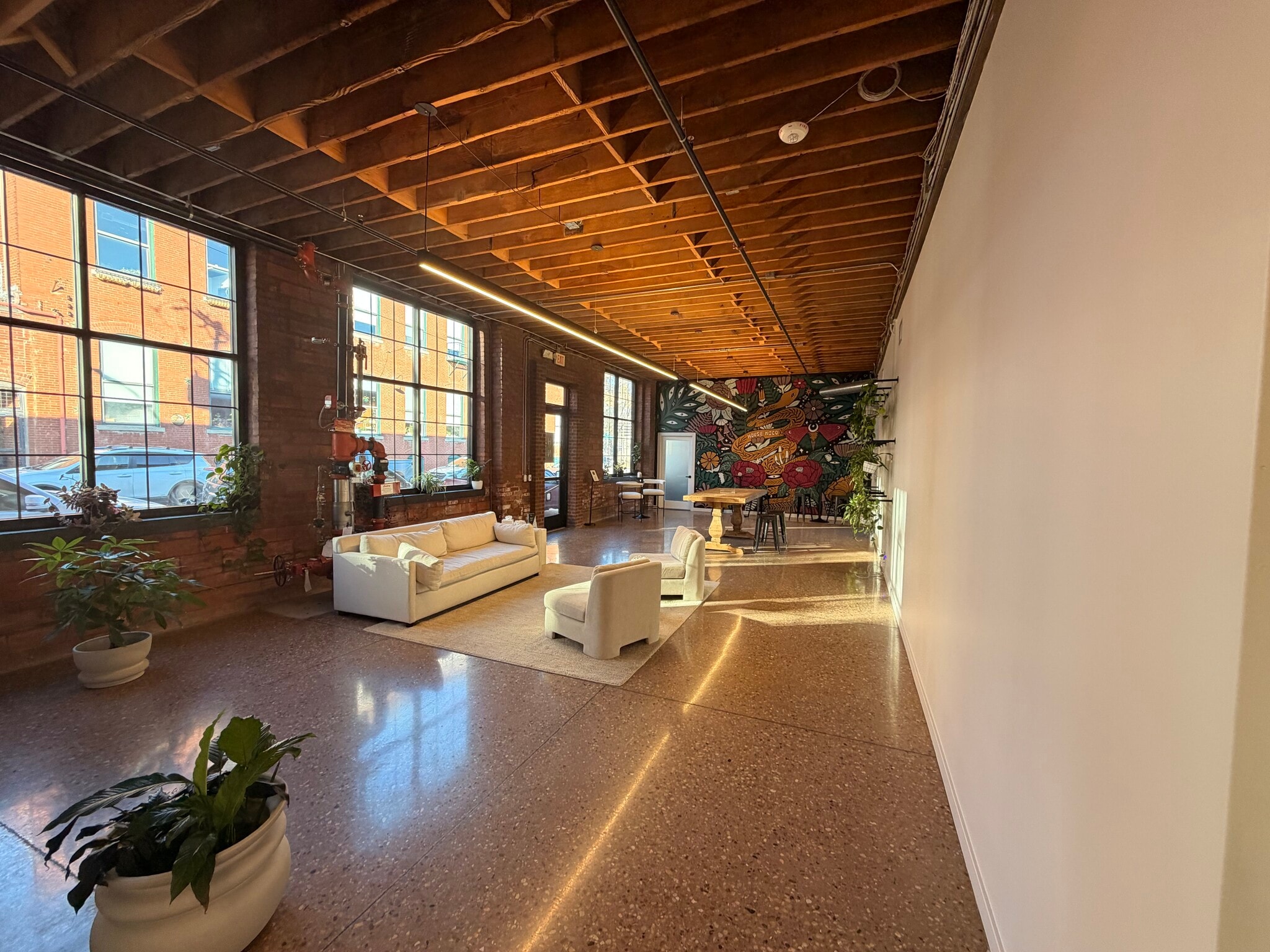 209 W 19th Ter, Kansas City, MO à louer Photo intérieure– Image 1 sur 15