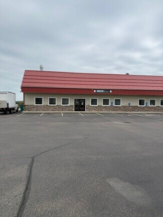 Plus de détails pour 134 26th St NW, Owatonna, MN - Bureau à louer
