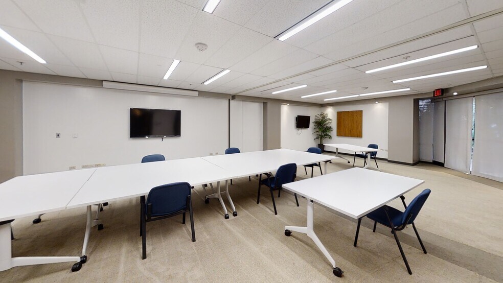 733 Bishop St, Honolulu, HI à louer - Numérisation 3D Matterport – Image 3 sur 23