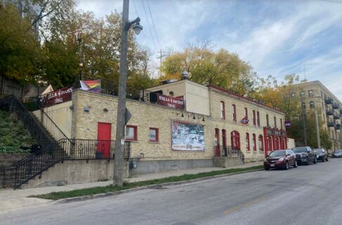 1850 N Water St, Milwaukee, WI à louer - Photo de l’immeuble – Image 2 sur 9