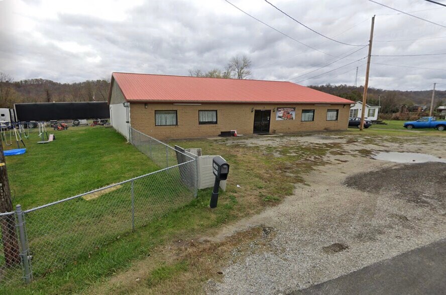15888 State Route 7, Crown City, OH à vendre - Photo de l’immeuble – Image 3 sur 7