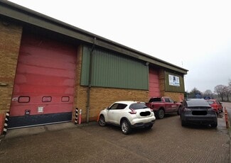 Plus de détails pour Travellers Ln, North Mymms - Industriel/Logistique à louer