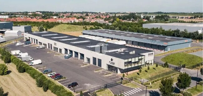 Plus de détails pour Bureau, Local d'activités à louer