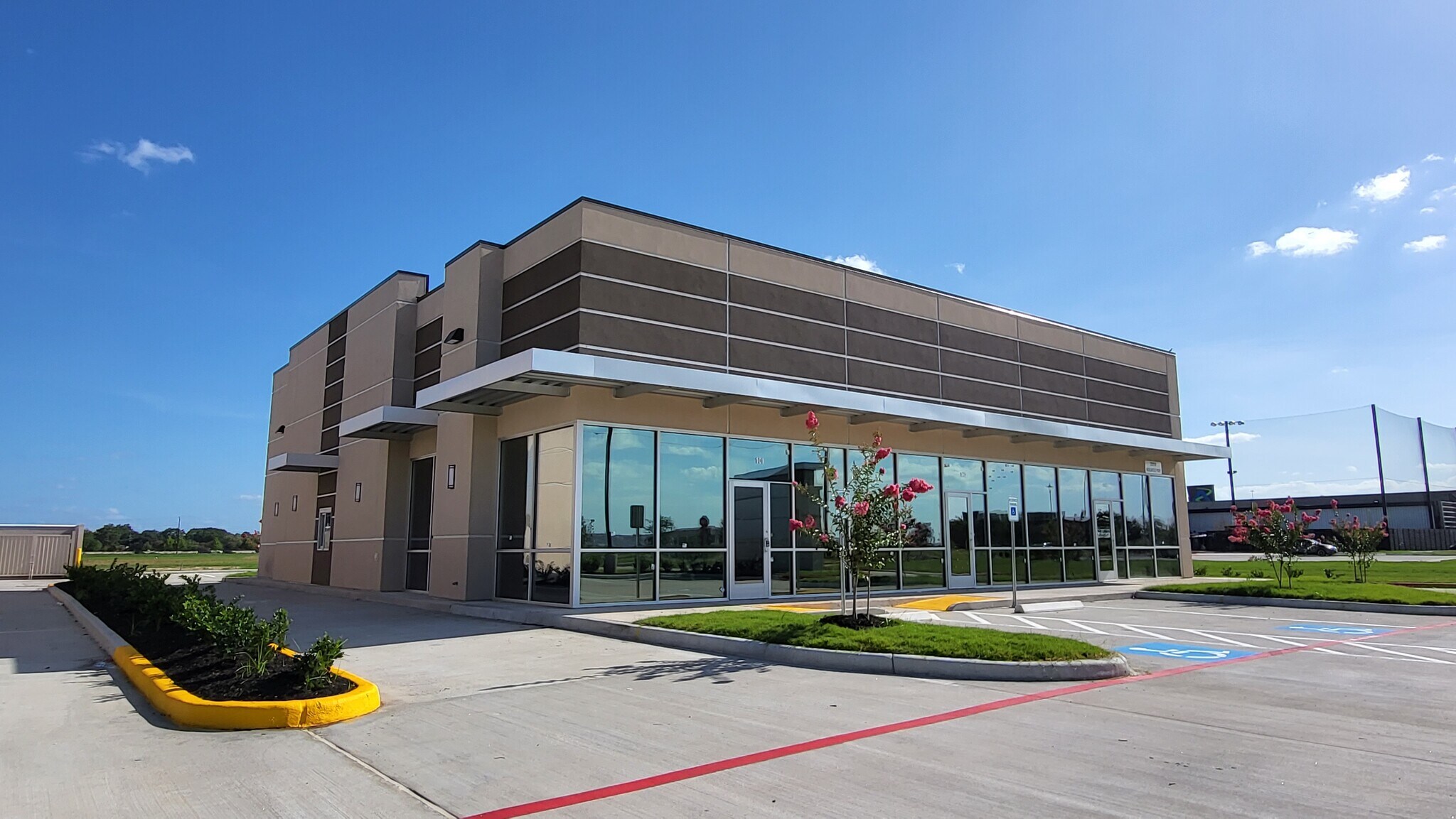 22819 Mercantile Pkwy, Katy, TX à louer Photo de l’immeuble– Image 1 sur 21