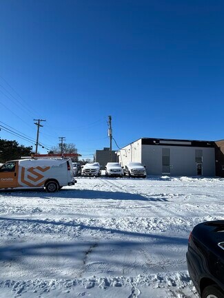Plus de détails pour 1251 Rochester Rd, Troy, MI - Industriel/Logistique à louer