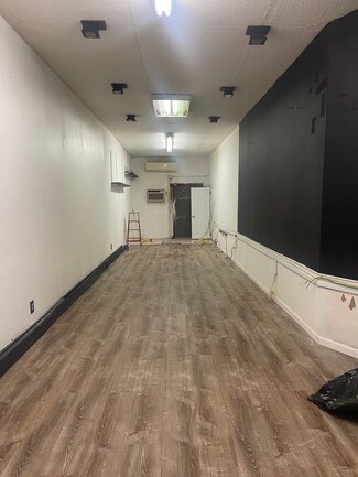 Plus de détails pour 1207 Astoria Blvd, Long Island City, NY - Local commercial à louer