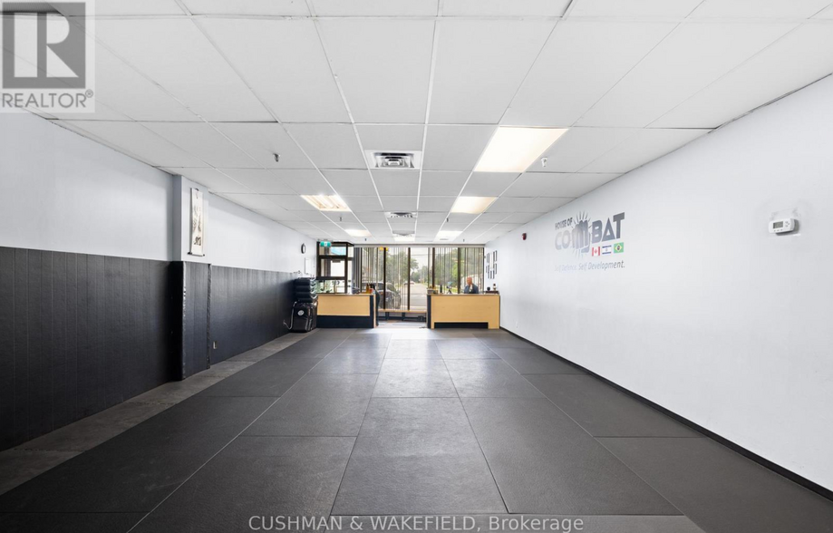 3537 Bathurst St, Toronto, ON à louer - Photo de l’immeuble – Image 3 sur 5