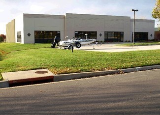 Plus de détails pour 7375 W 161st St, Overland Park, KS - Industriel/Logistique à vendre