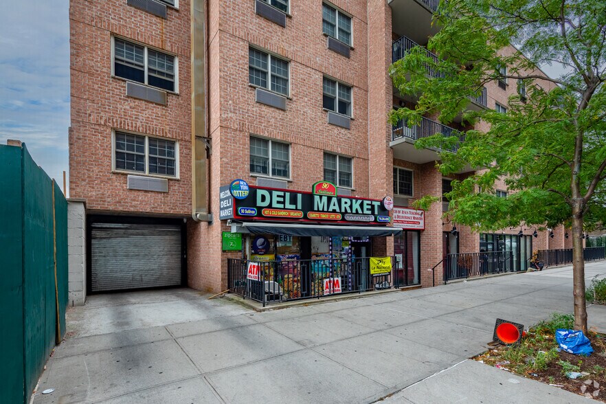 90 Sullivan Pl, Brooklyn, NY à louer - Photo de l’immeuble – Image 3 sur 6